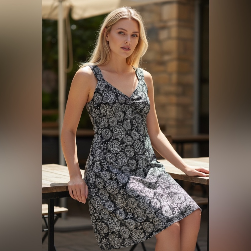 Loft Floral Black and White Sleeveless Dress